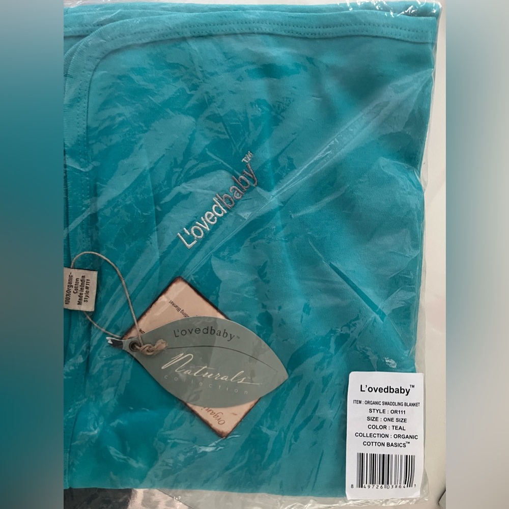 Loved baby BRAND NEW in package cotton blanket.